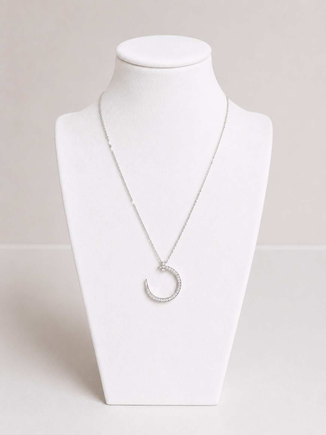 Collier Lune Éclatante